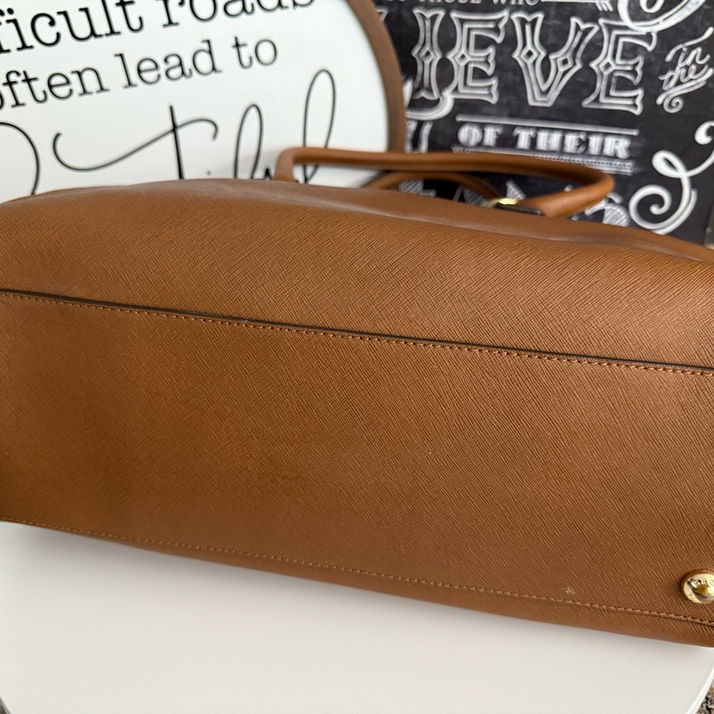 MICHAEL KORS Hamilton Medium Color-Brown Leather Satchel EUC - Picture 3 of 3